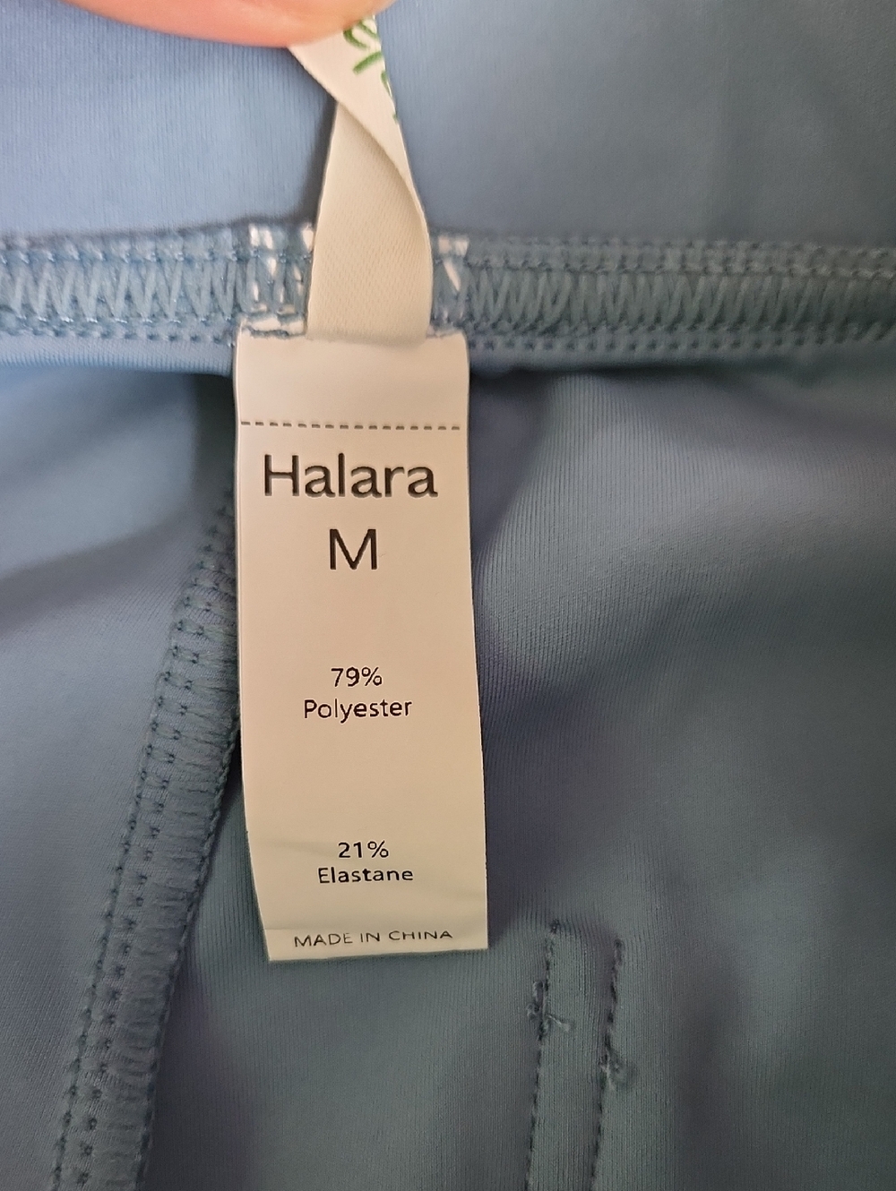 NWOT Halara DayStretch Blue Faux Button Pants Size M - Picture 7 of 8